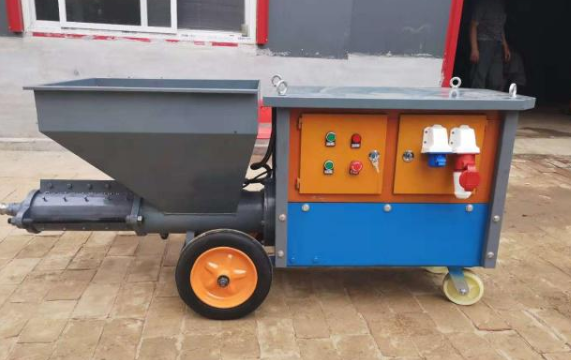 Pulling and spraying machine cleaning and maintenance tips