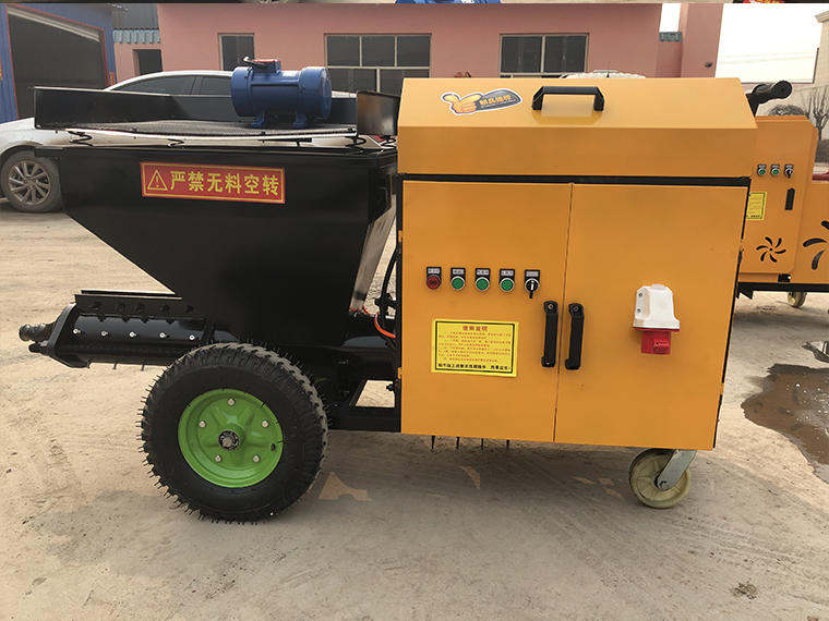 What matters should be paid attention to before the operation of the shotcrete machine？