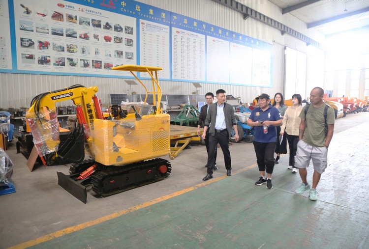 Mongolian Businessmen Visit China Coal Group To Purchase Construction Machinery